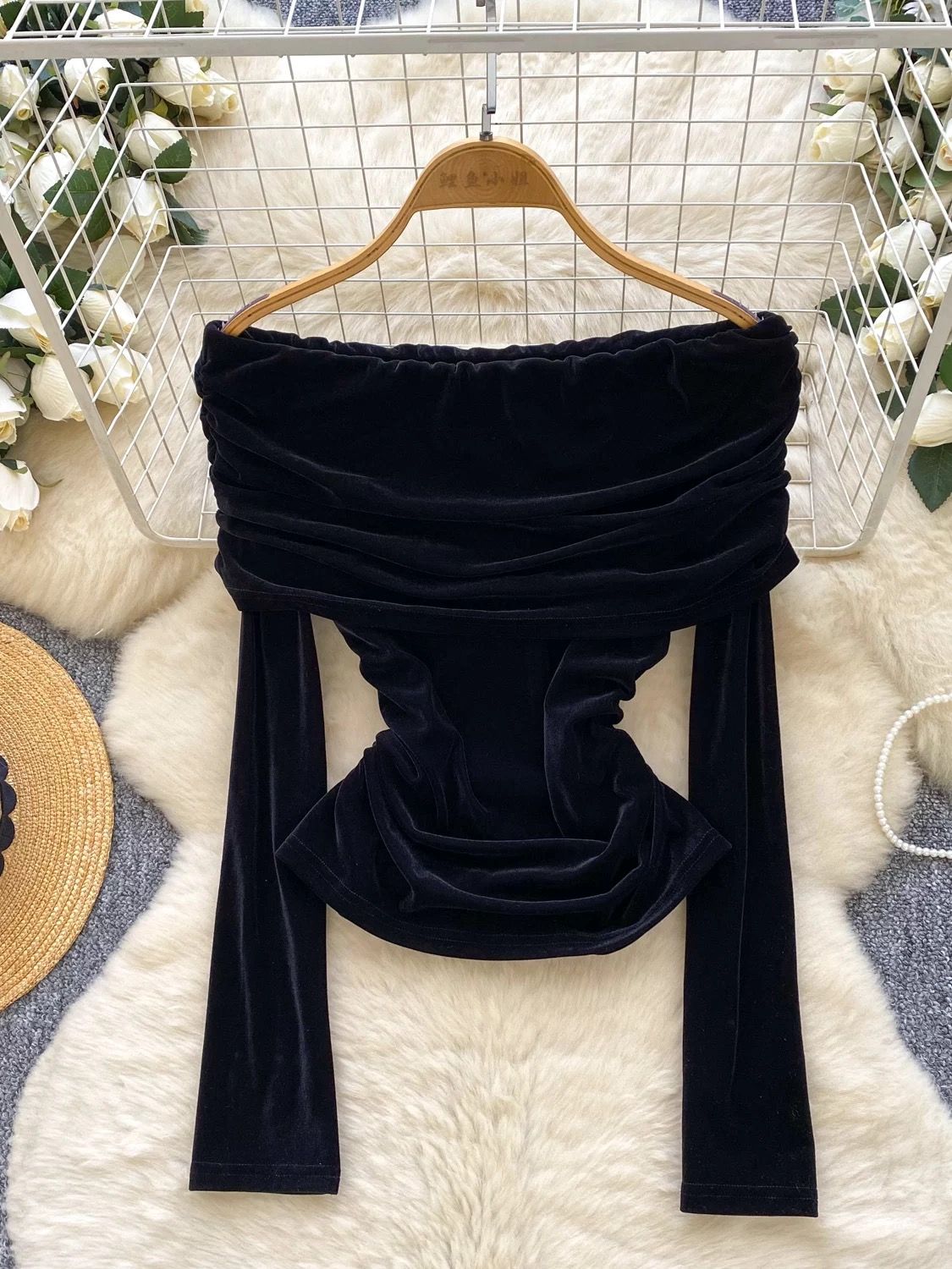 Gift giver top CTO628 image