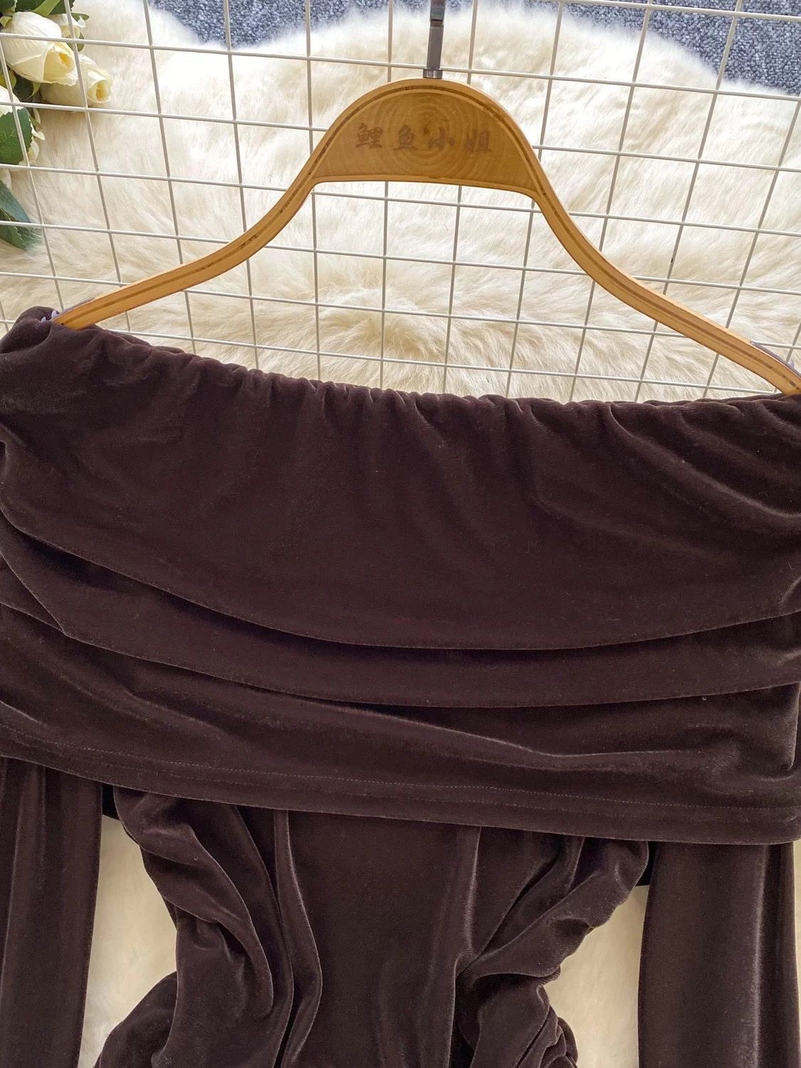 Gift giver top CTO628 image