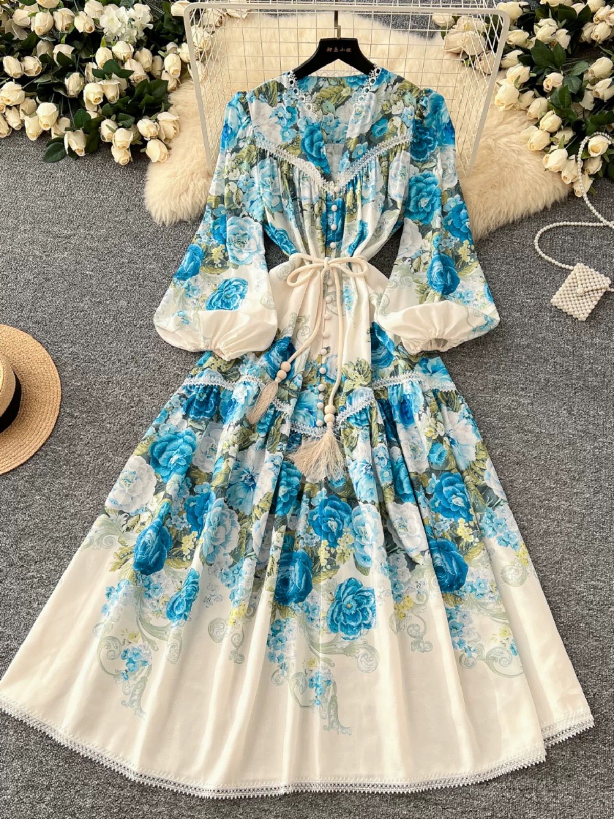 Let’s stay up dress ED355 image