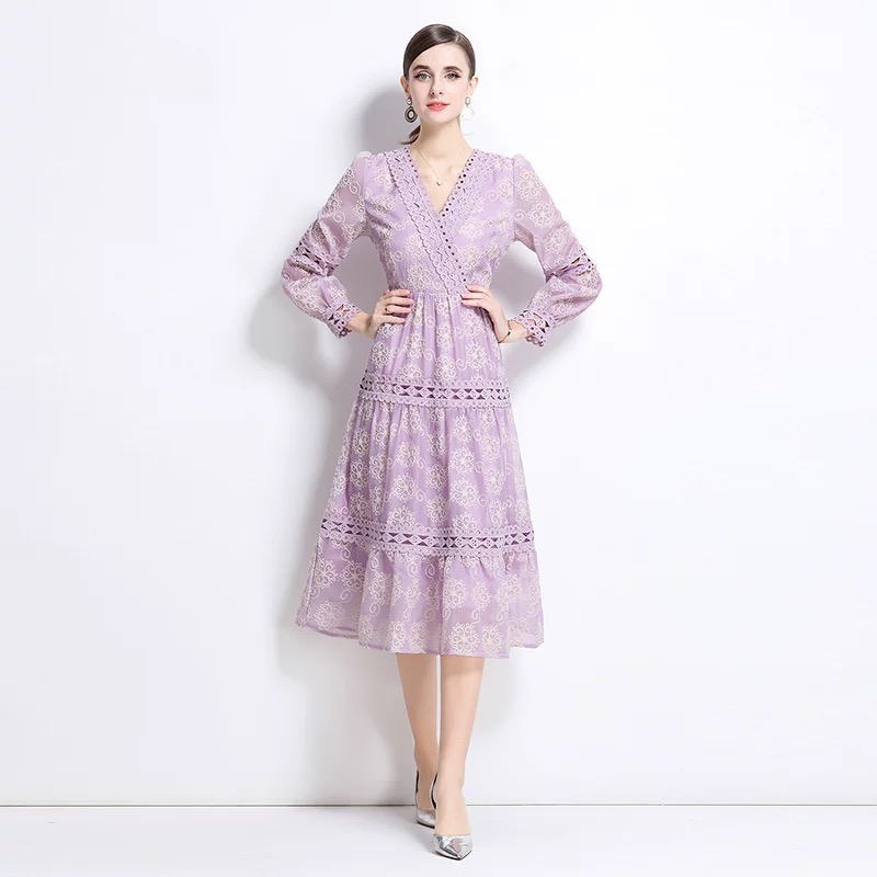 Leading the way dress CD1125 image