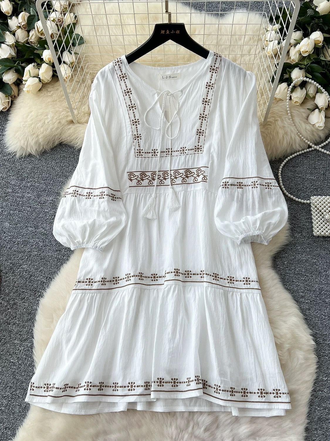 Linked together embroidery dress CD1462 image