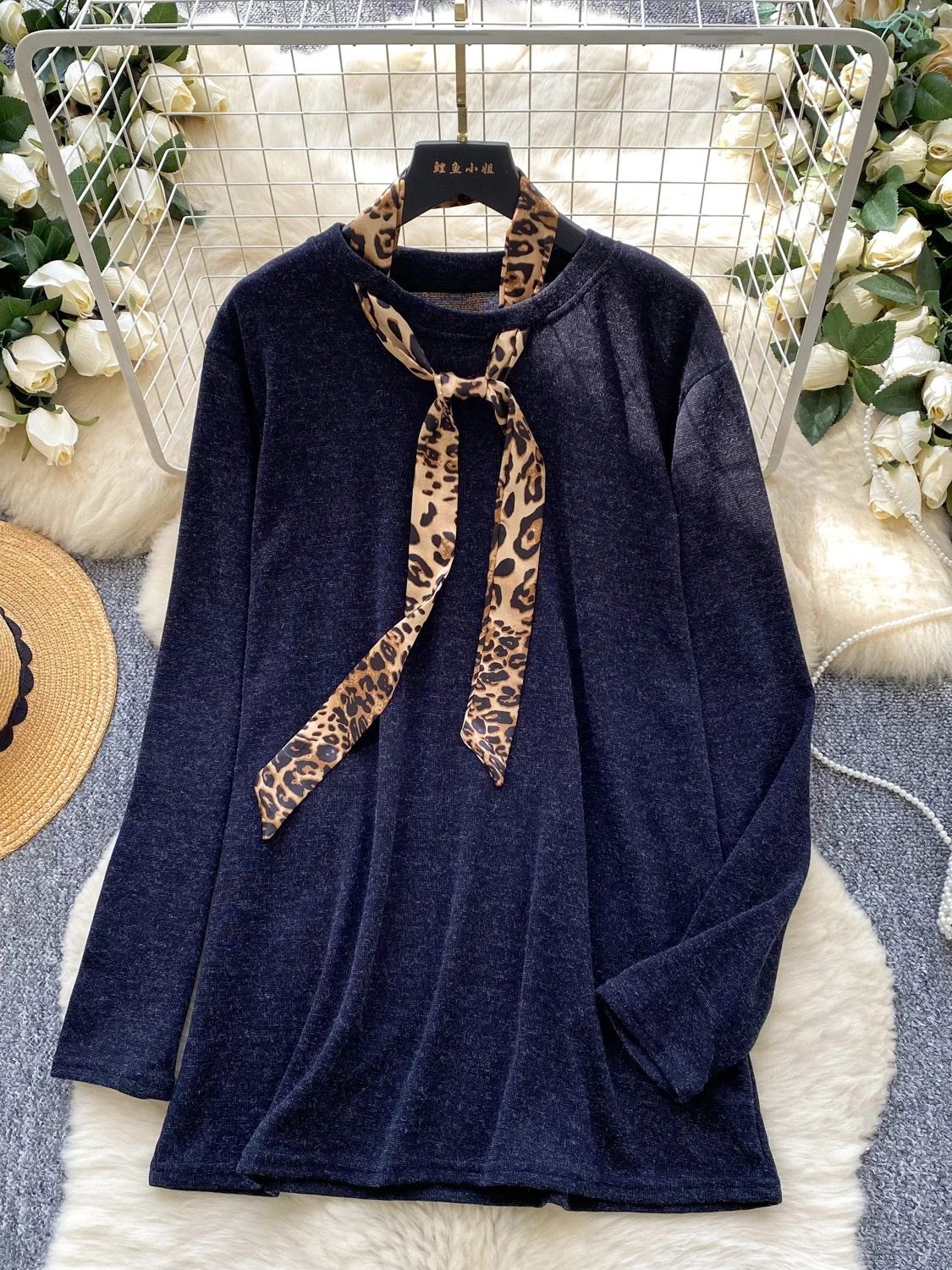 Love is in the air top CTO594 image