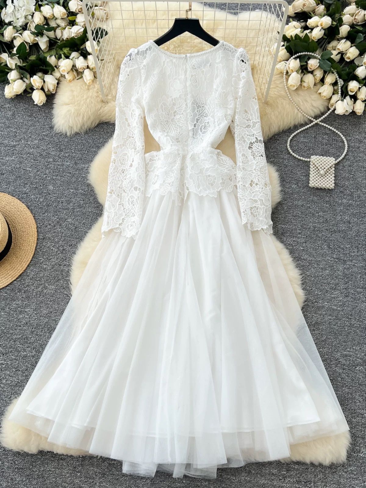 Too hot to handle lace dress FD1154 image