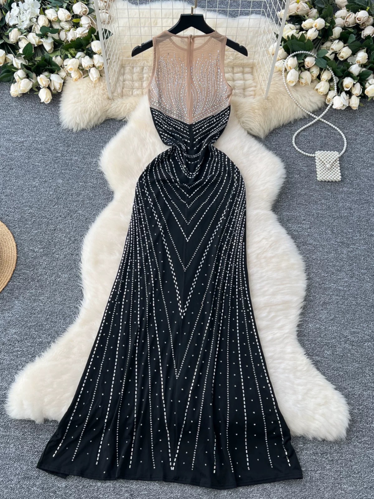 Oh so tempting dress EVD282 image