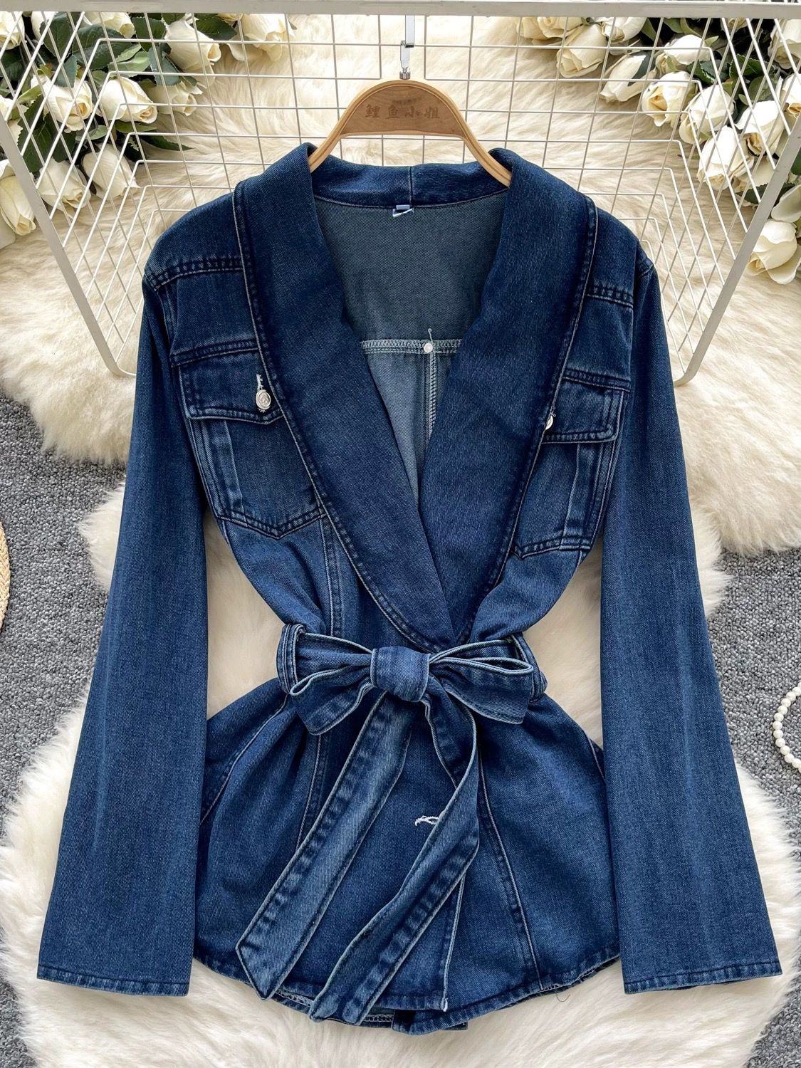 Queen street top DTO133 image