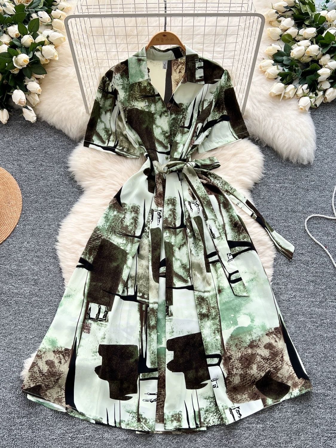 Glimpse of an eye dress CD1486 image