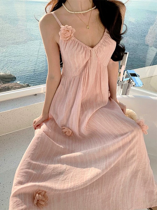 What lies underneath dress CD1070 image