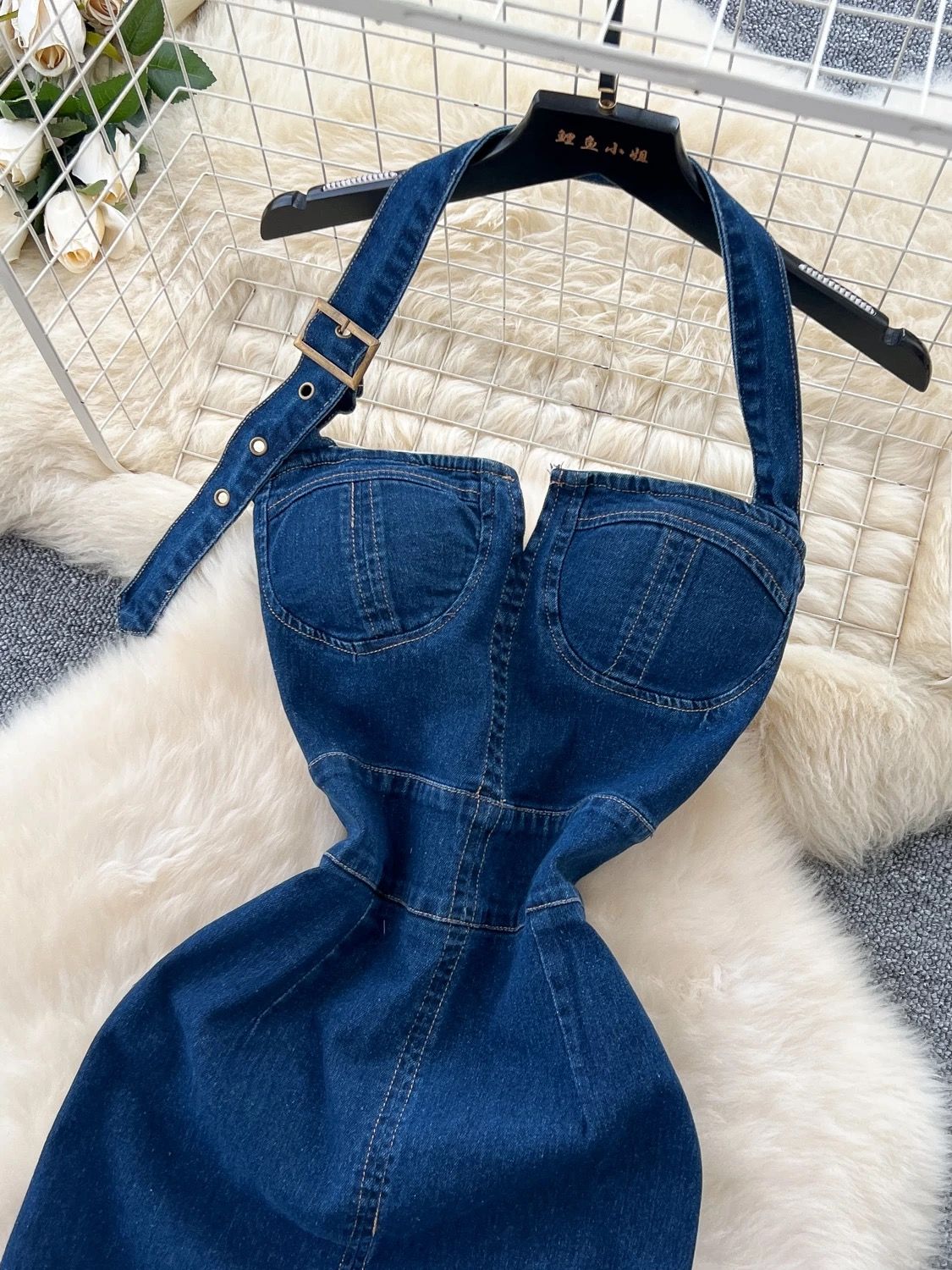 The GOAT dress DBC41 image