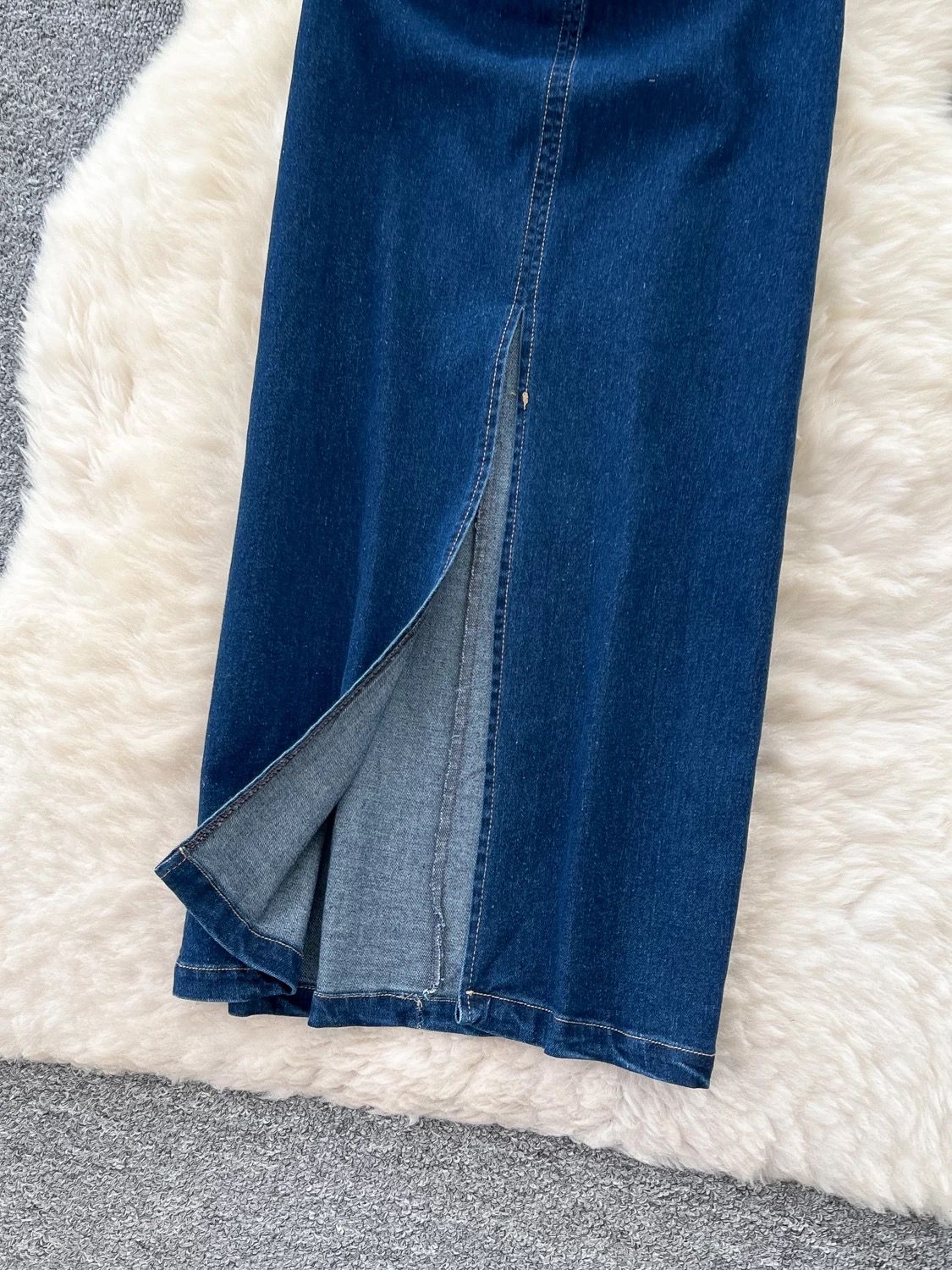 The GOAT dress DBC41 image