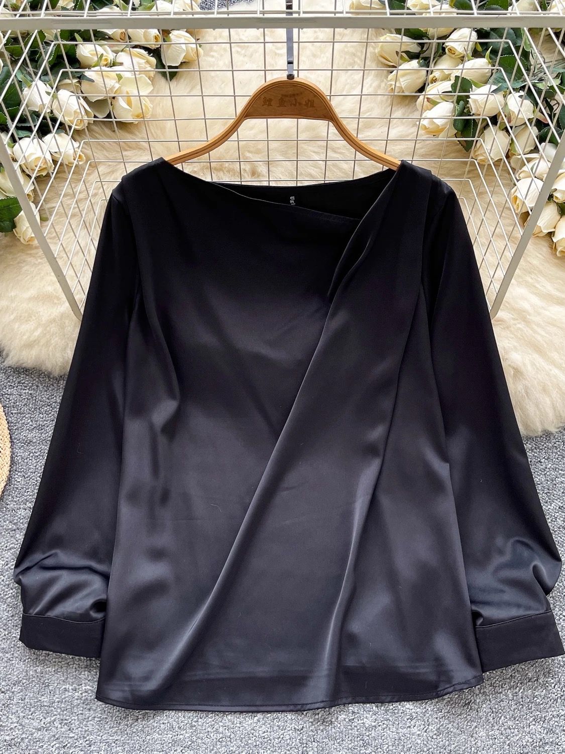 Twisted lover top FTO246 image