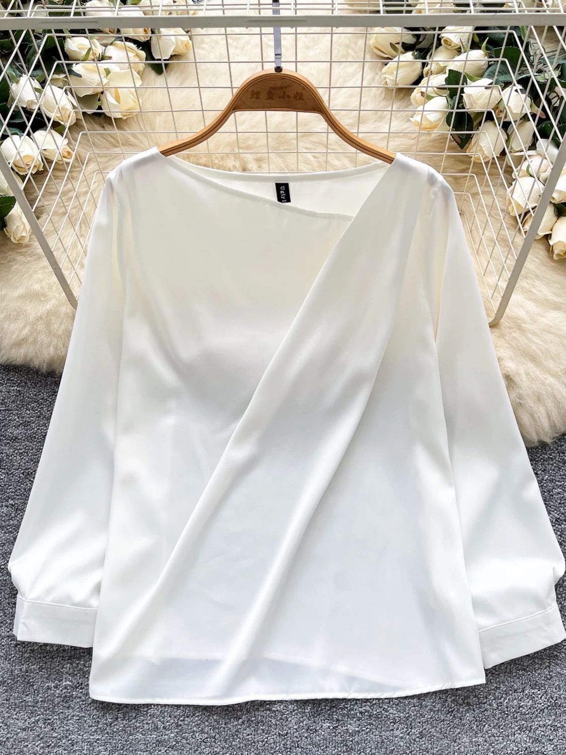 Twisted lover top FTO246 image