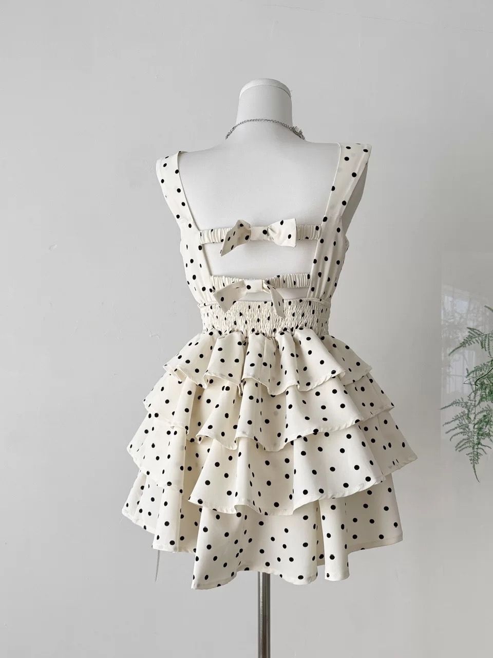 Divine babe polka dress CD506 image