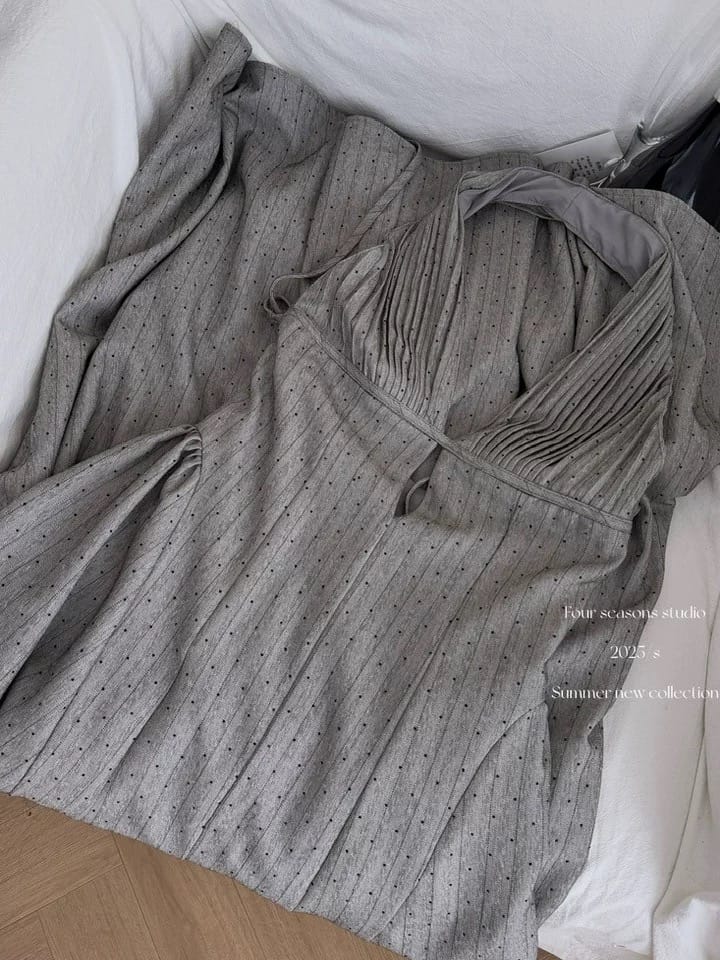 Simple but cute dress CD502 image