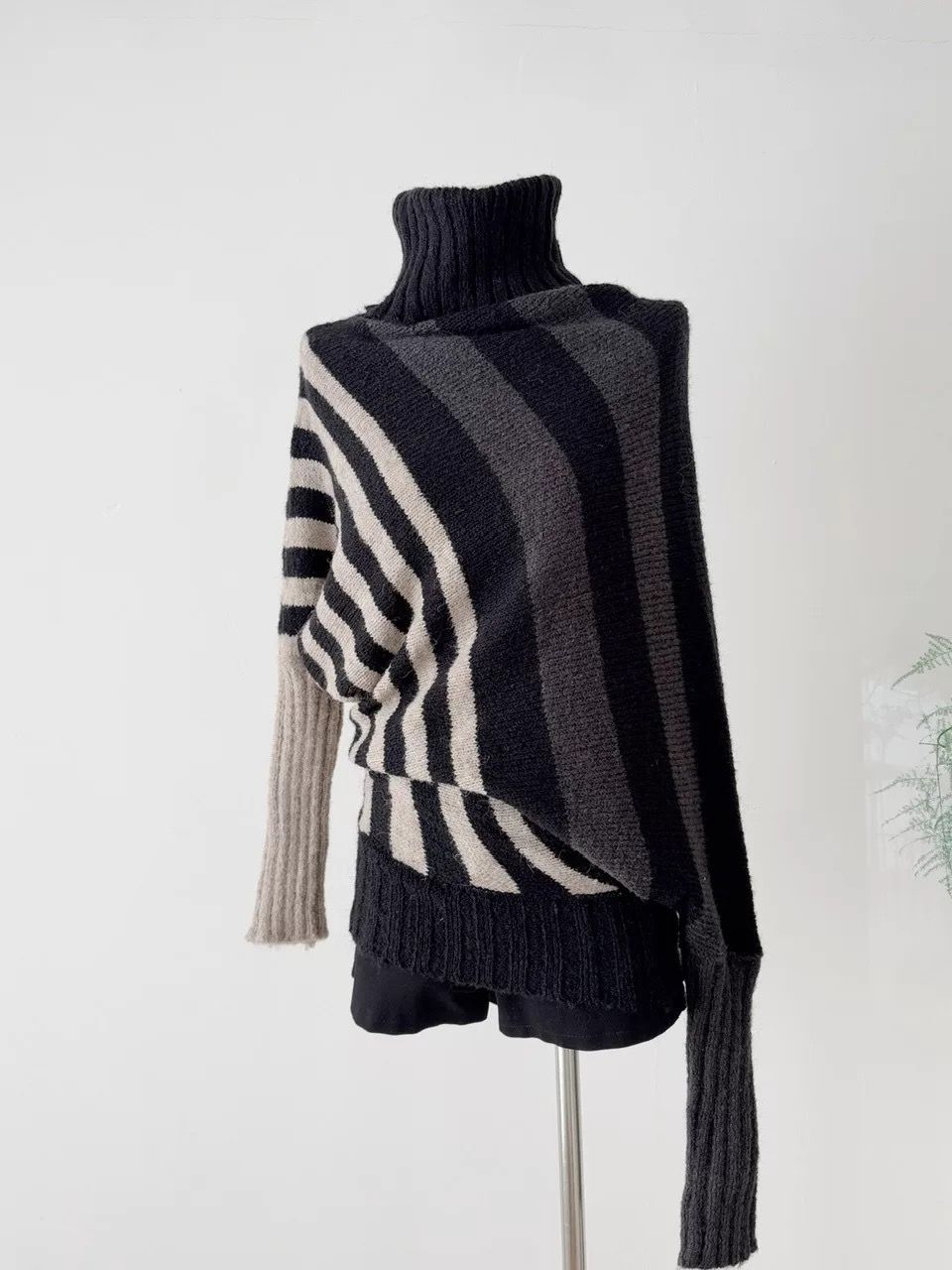 Business babe top KTO266 image