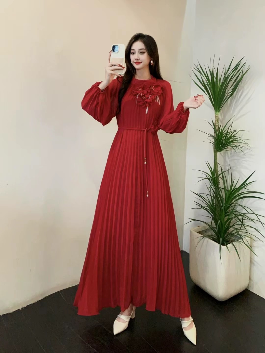 Back on top dress FD746