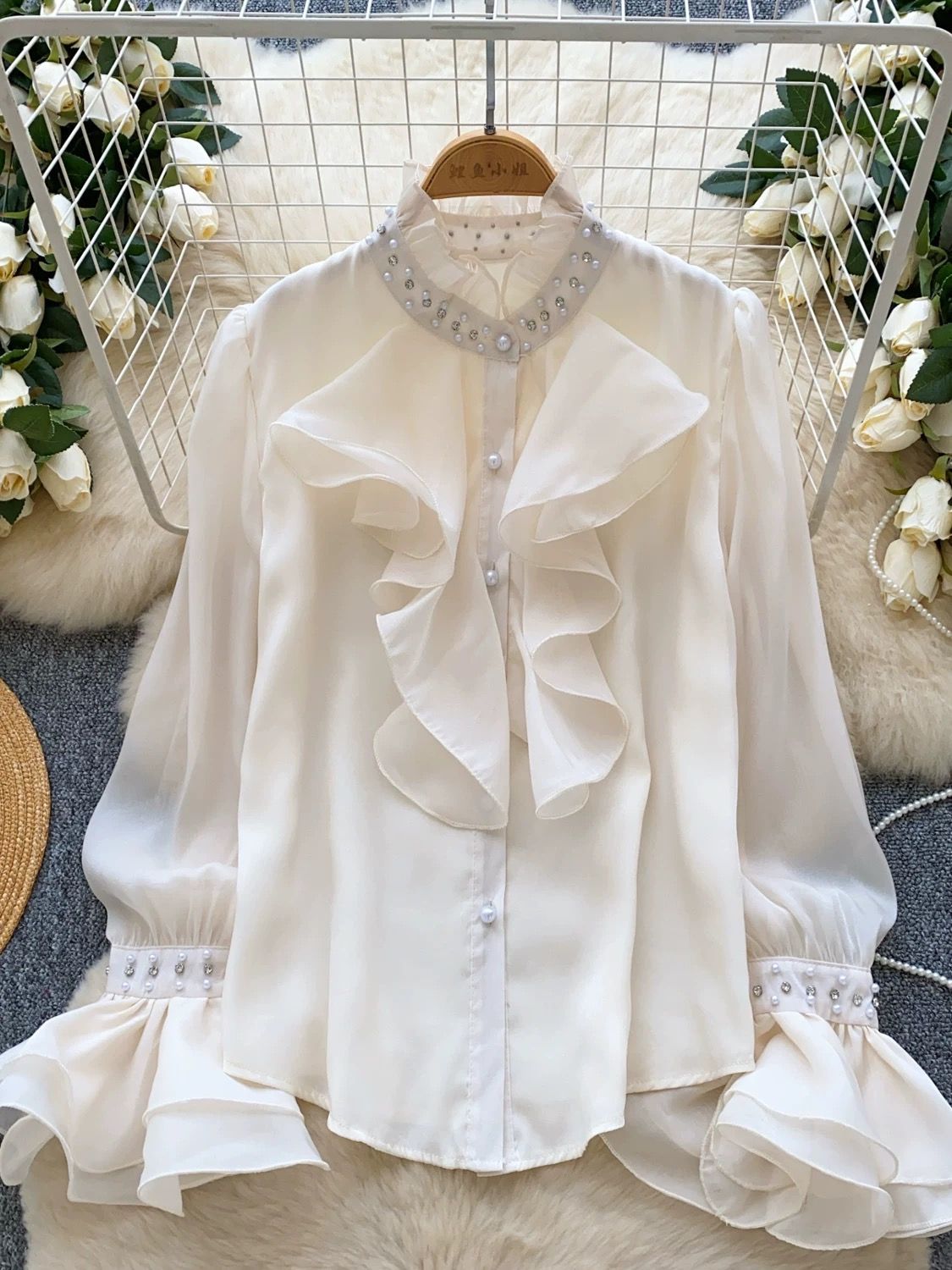 Take you back blouse BE406 image