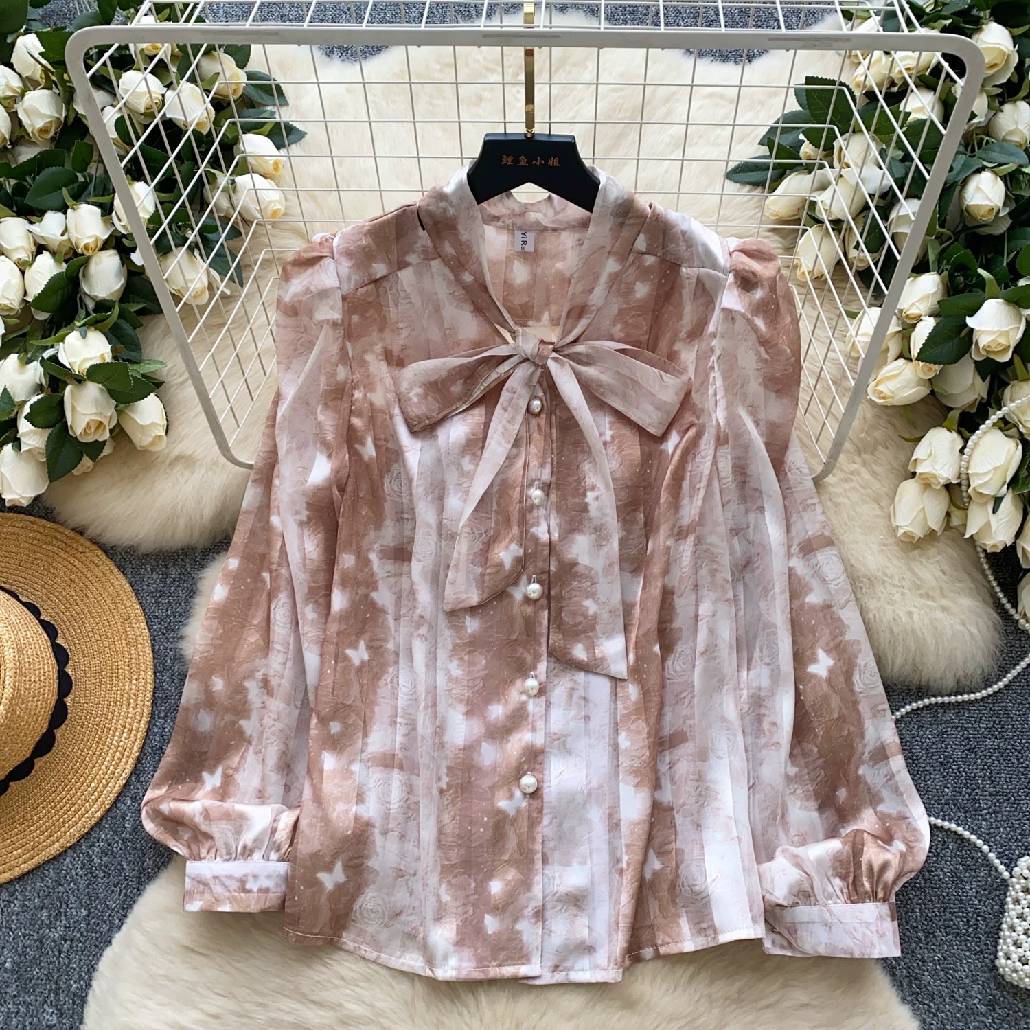 Flourishing love blouse BE405 image
