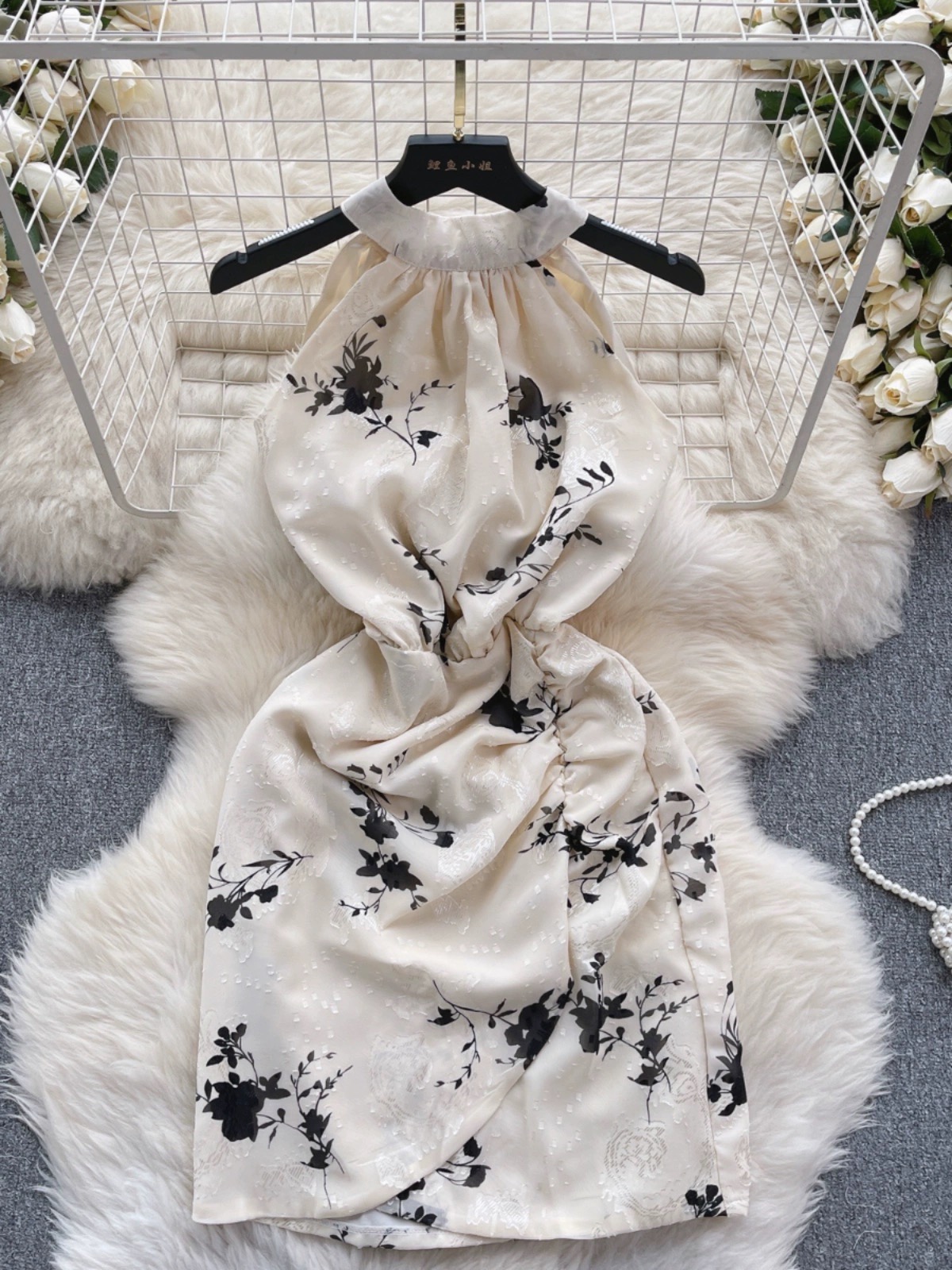 Turn the temperature dress CBC749