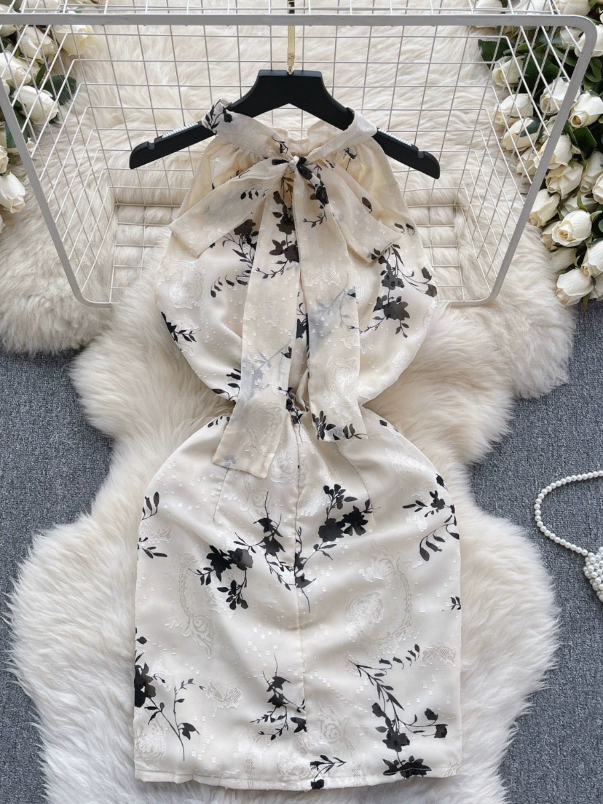 Turn the temperature dress CBC749 image