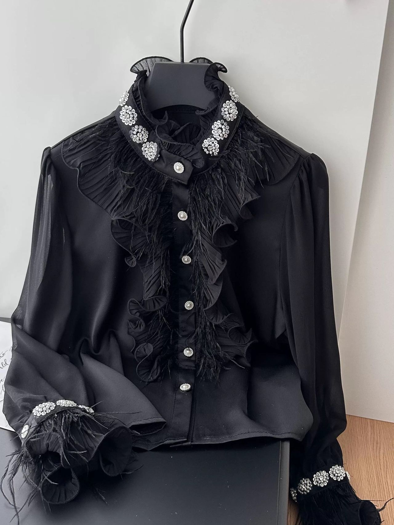 Your vip pass top FTO281 image