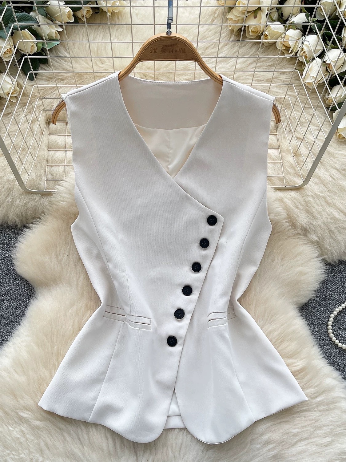 Royal lady coat COA173 image