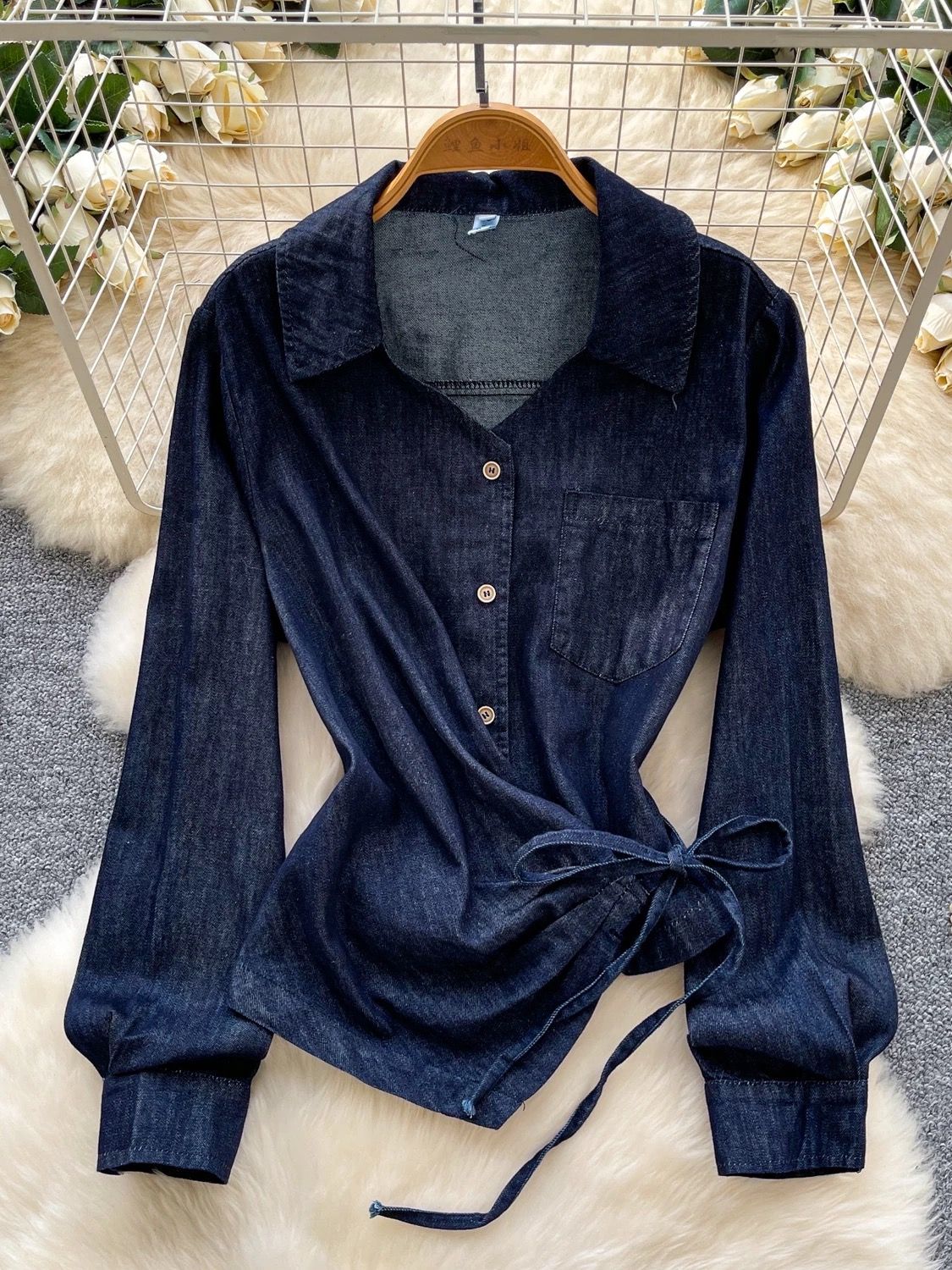 Tipping the glass top DTO145 image