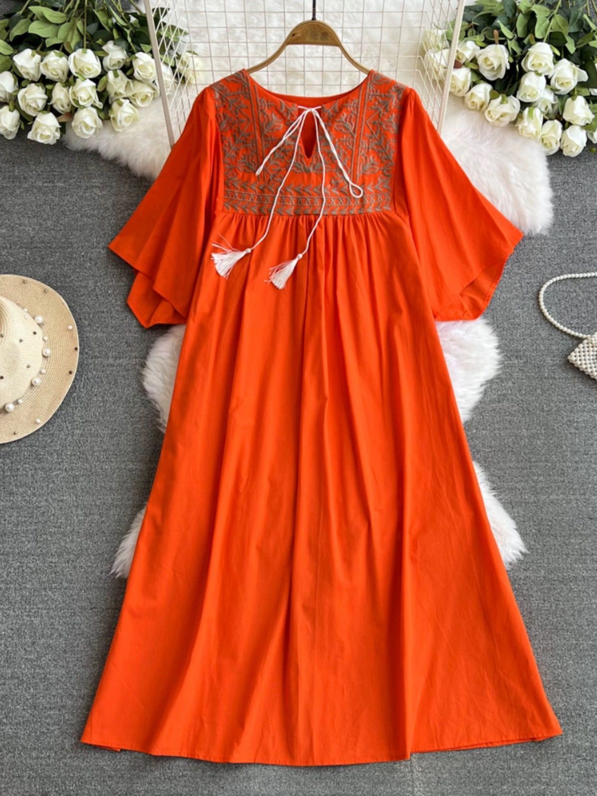 Easy glow embroidery dress CD1320 image