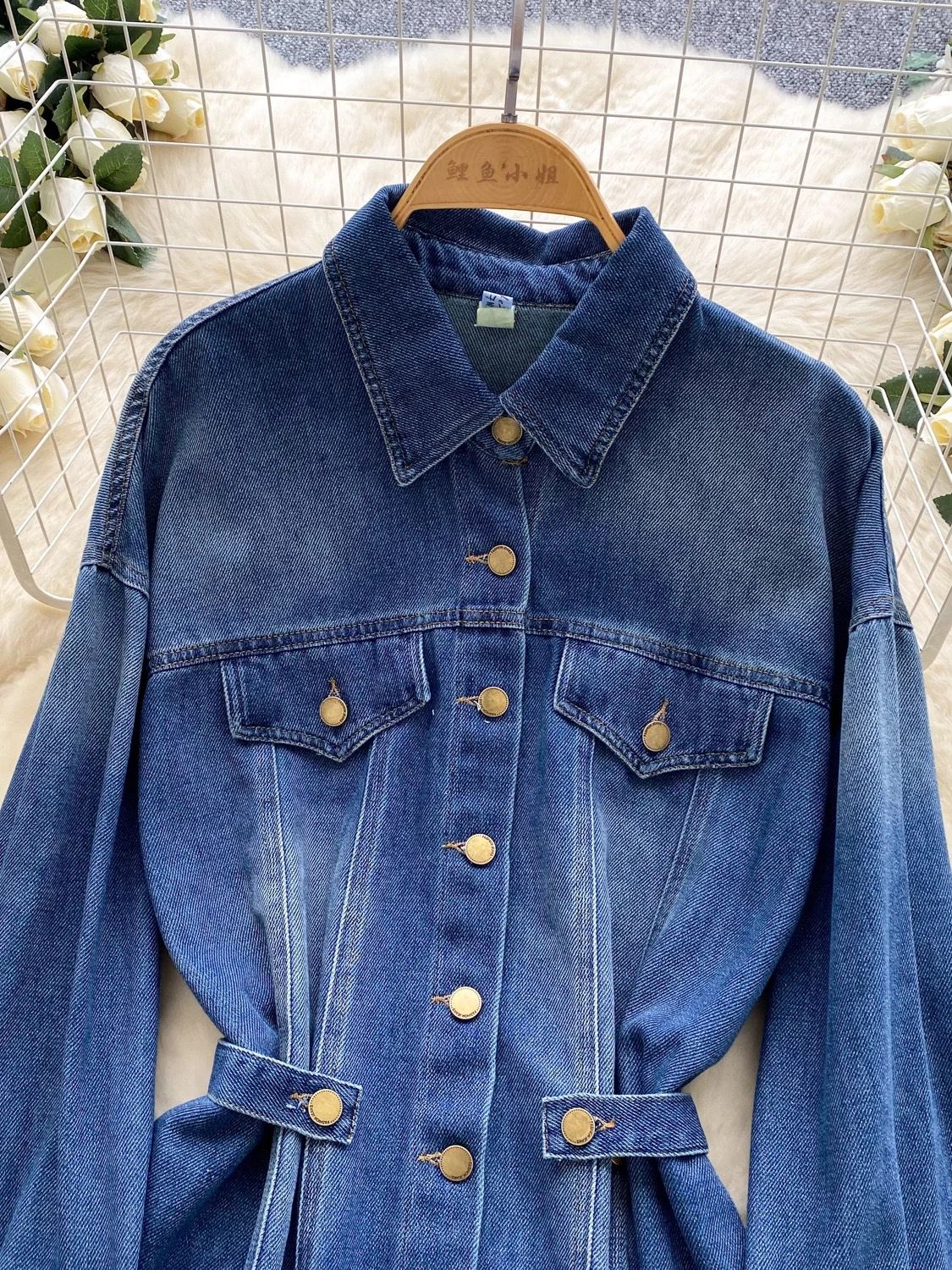 Center of attention top DTO147 image