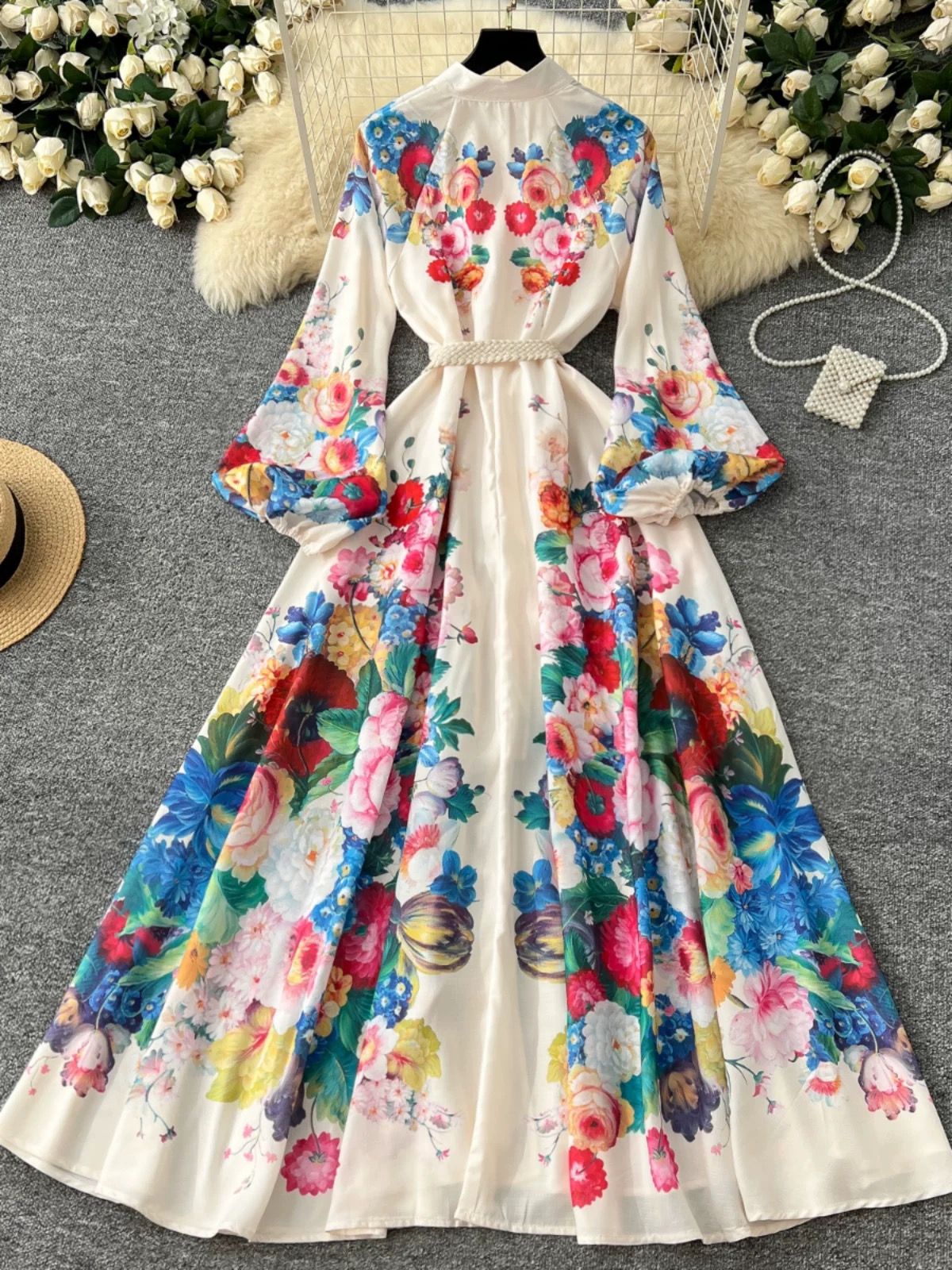 Light and bright dress ED273 image