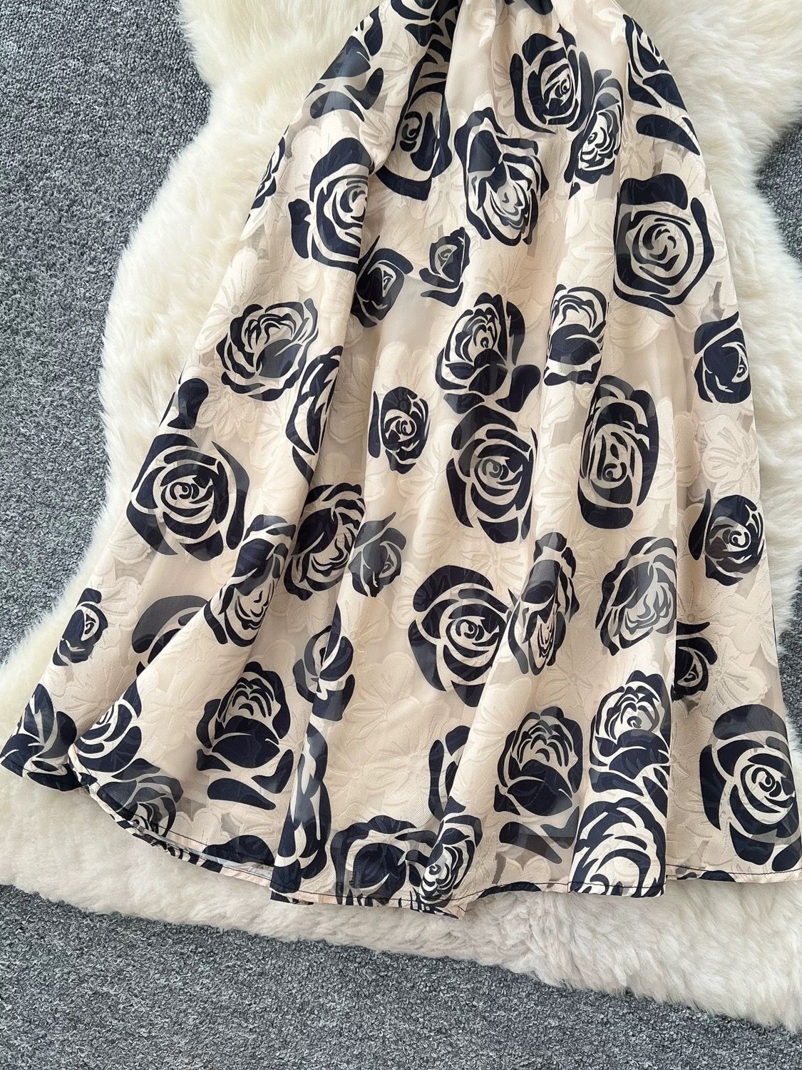 Around the block royal dress  FD478 image