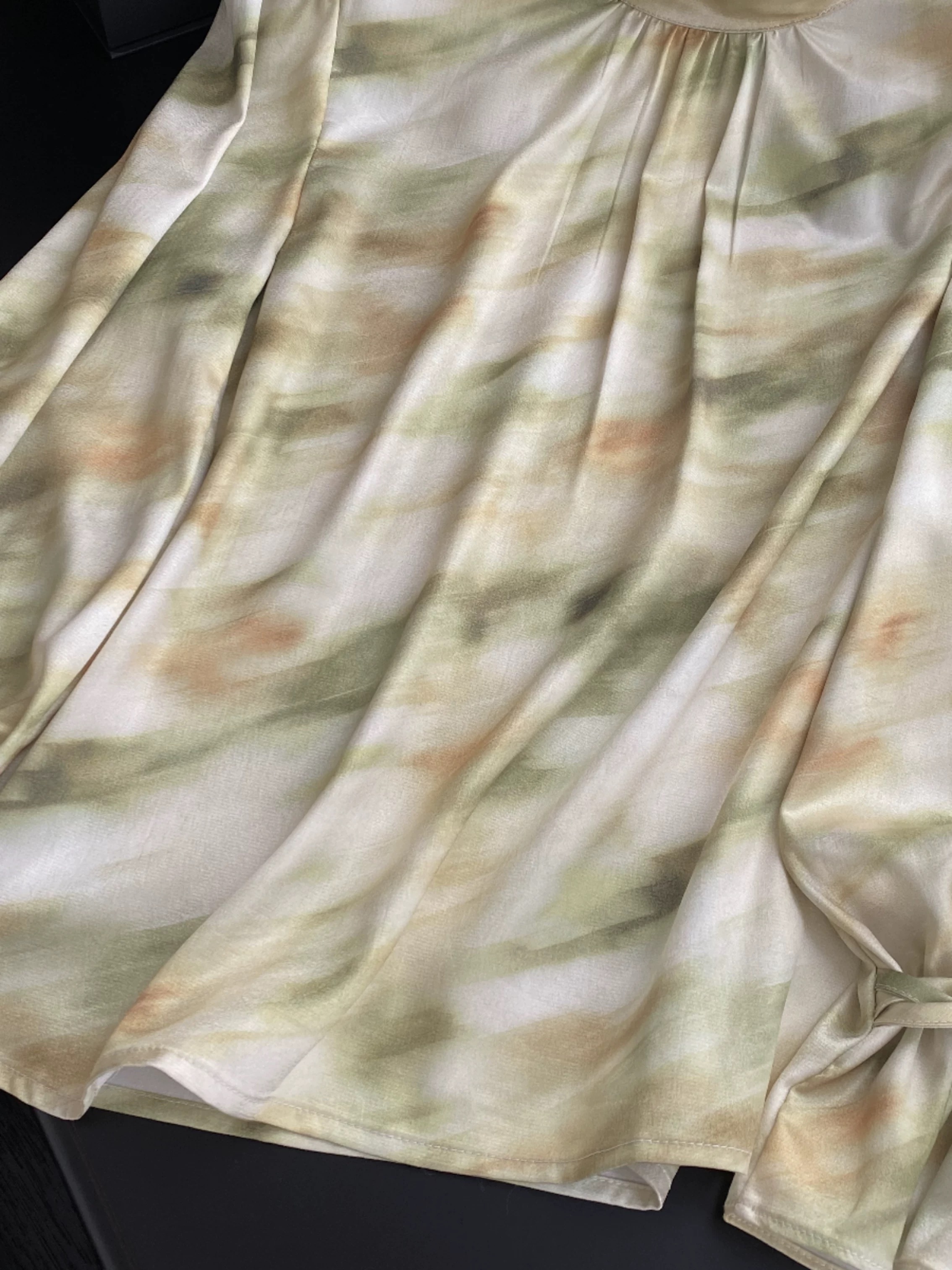 Hit me up blouse BE384 image