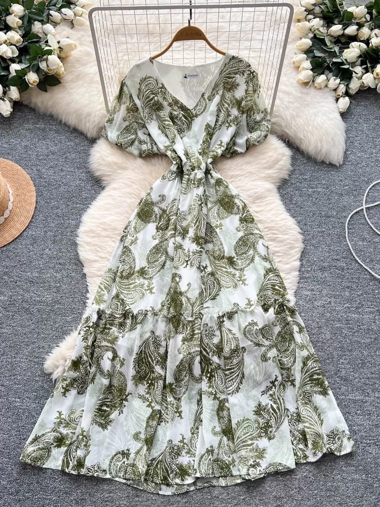 Different but same impression dress CD824 image