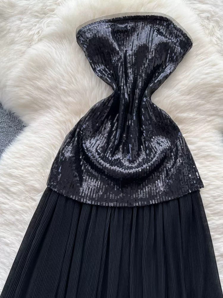 Nothing on me dinner dress  EVD188 image