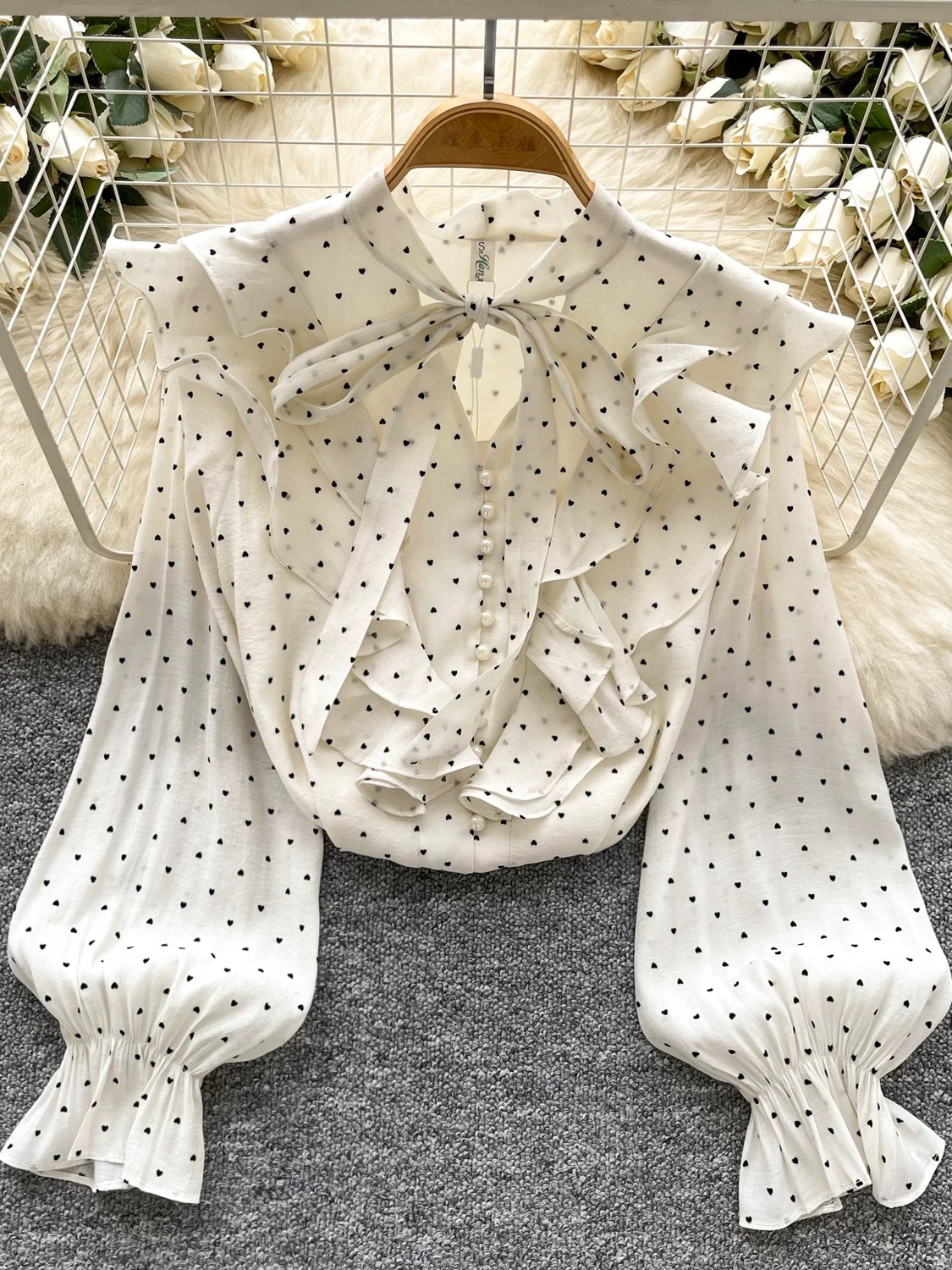 Good luck charm blouse BE381
