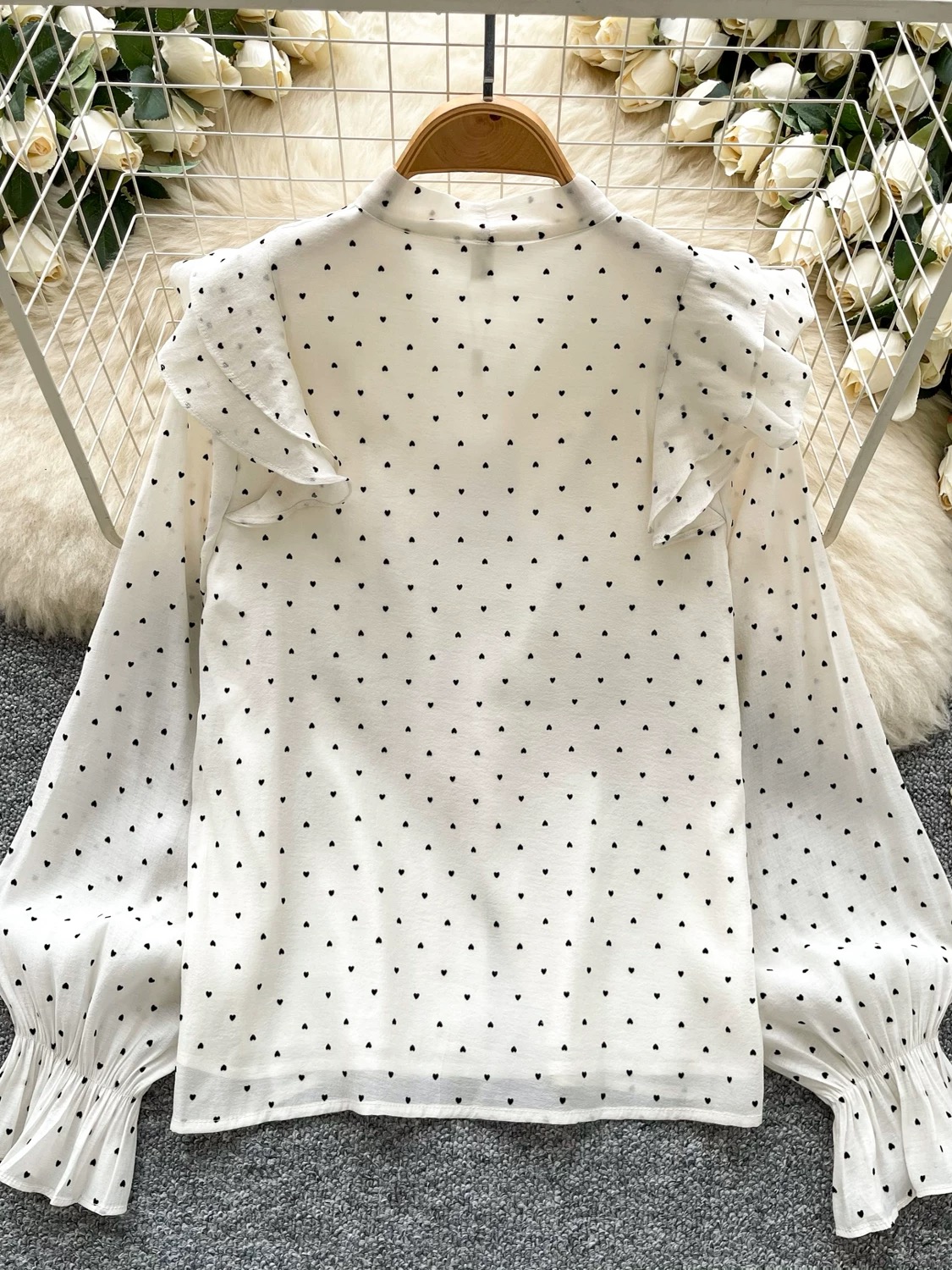 Good luck charm blouse BE381 image