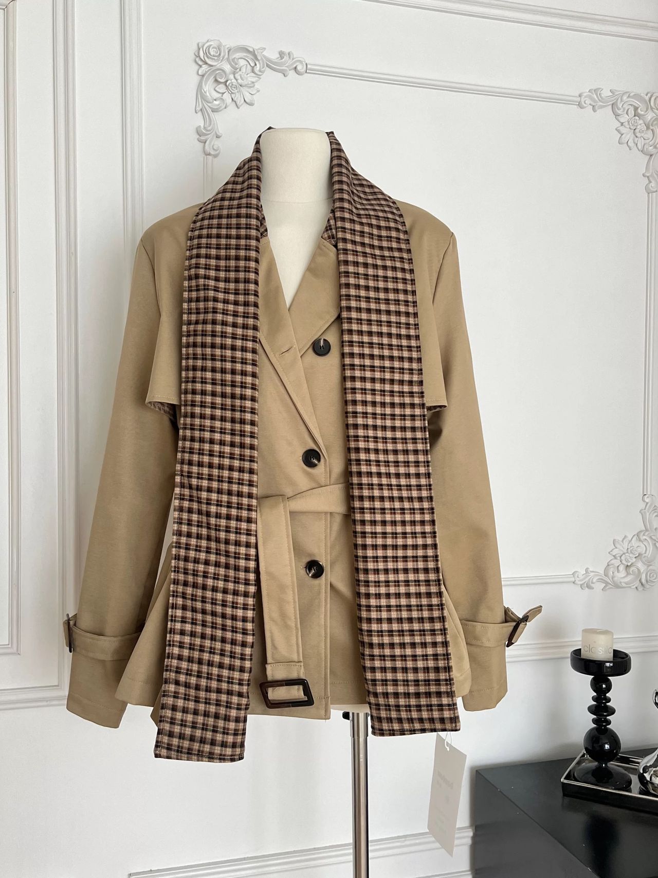 Have it on locked coat COA159 image