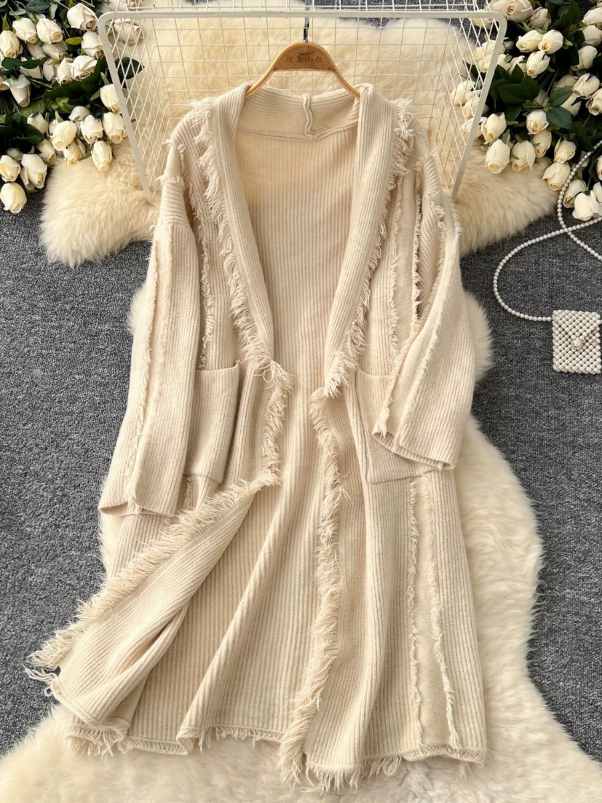 Too hot in summer knitted kimono KM128 image