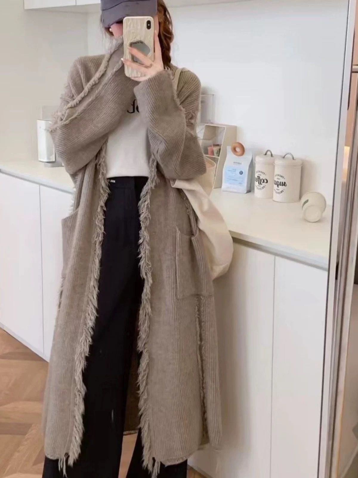 Too hot in summer knitted kimono KM128 image