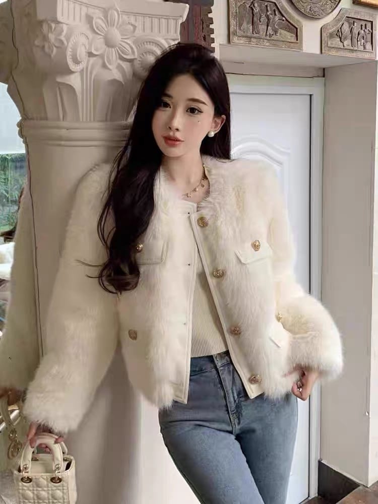 Millionaire heiress coat WJ112 image