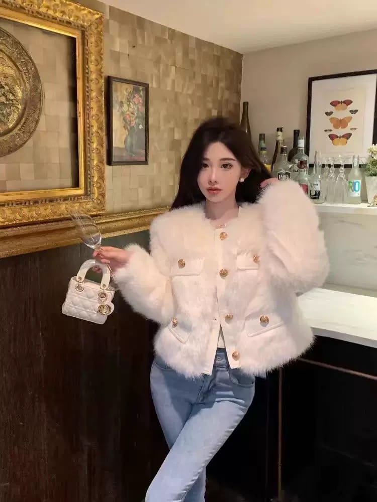 Millionaire heiress coat WJ112 image