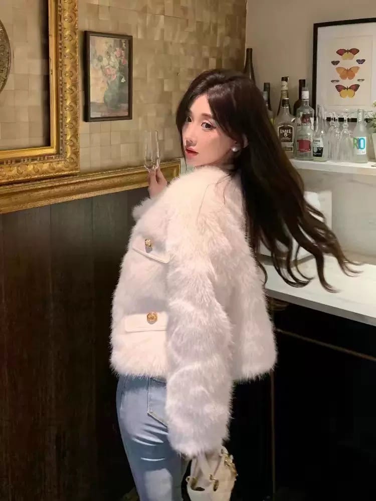 Millionaire heiress coat WJ112 image