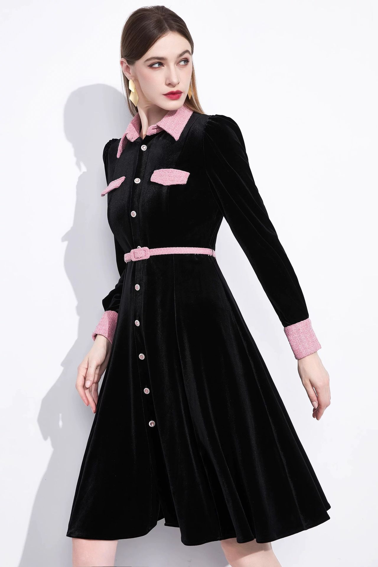 Queen of ghosting velvet dress CD1937 image