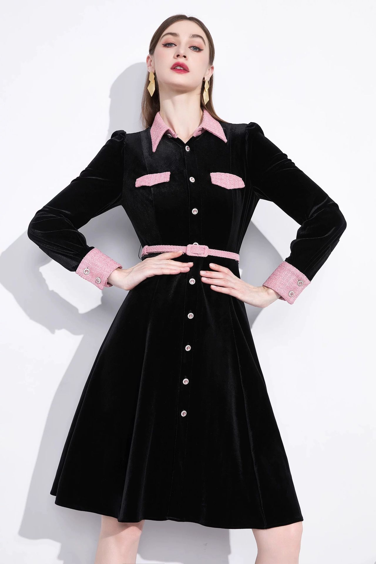 Queen of ghosting velvet dress CD1937 image