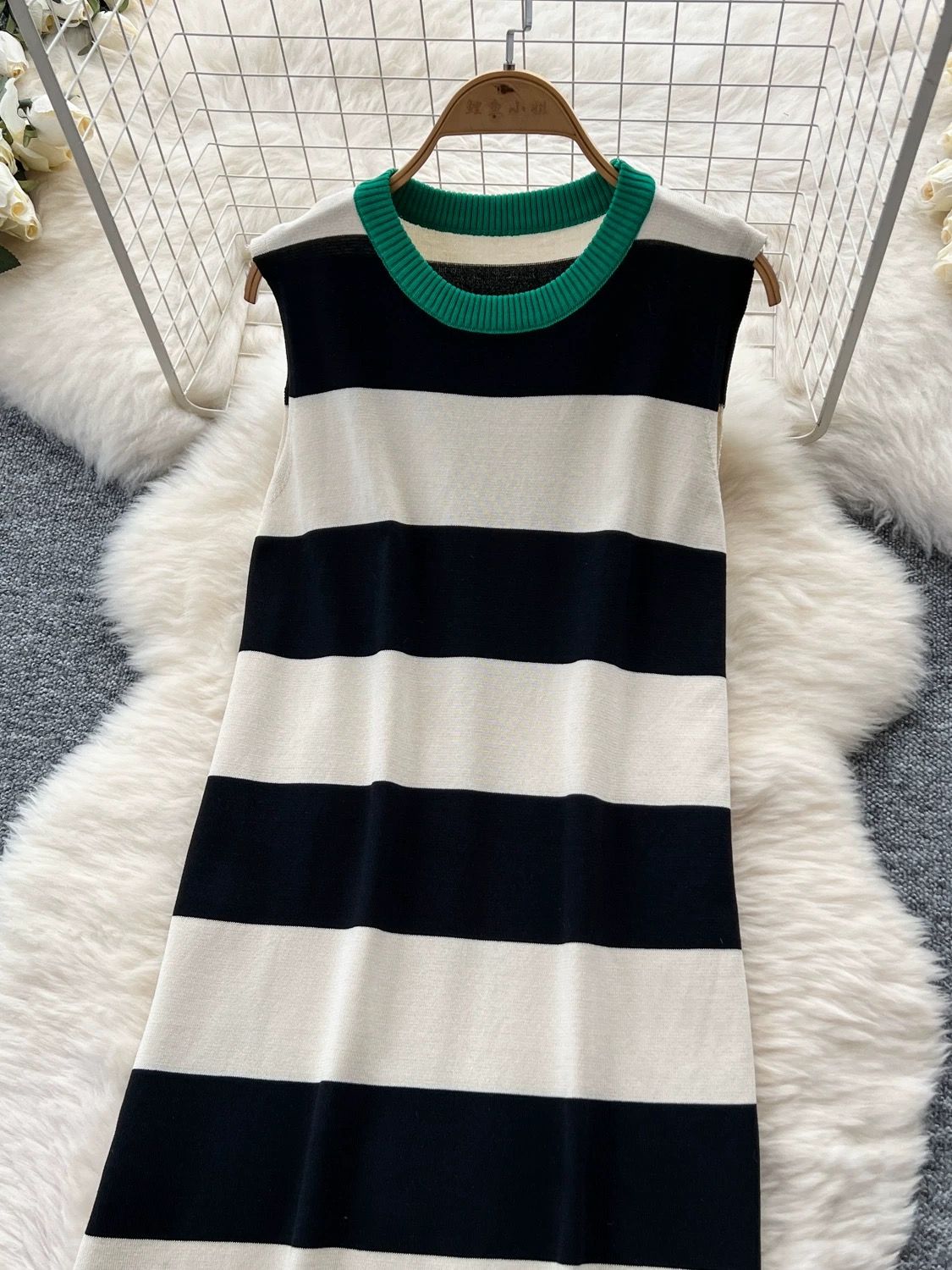 Walking on sunshine dress CD1651 image