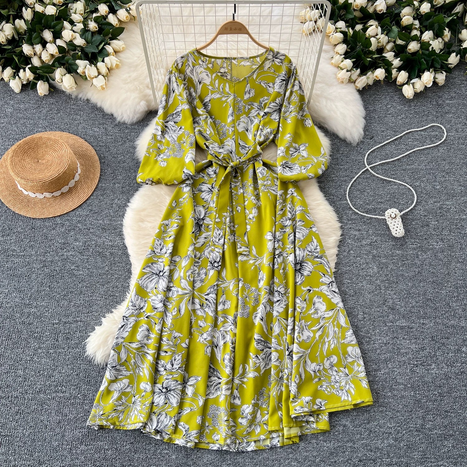 Vermillionare dress CD1633