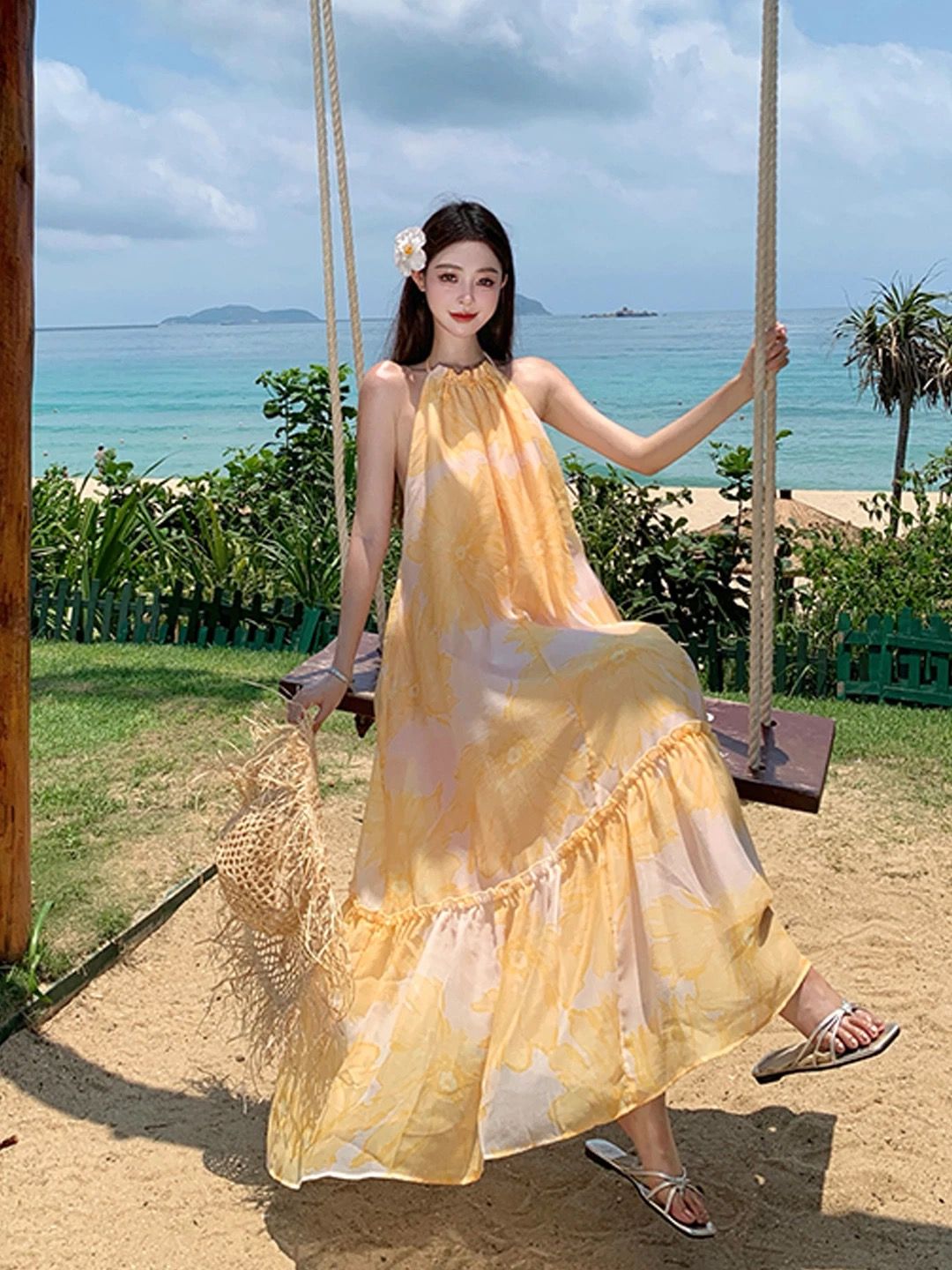 Barbie living the dream dress CD810 image