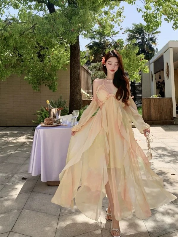 I am limited edition dress CD1608