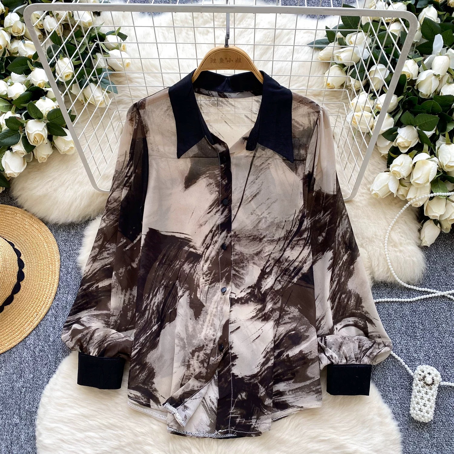 Fit for a queen shirt SH172 image