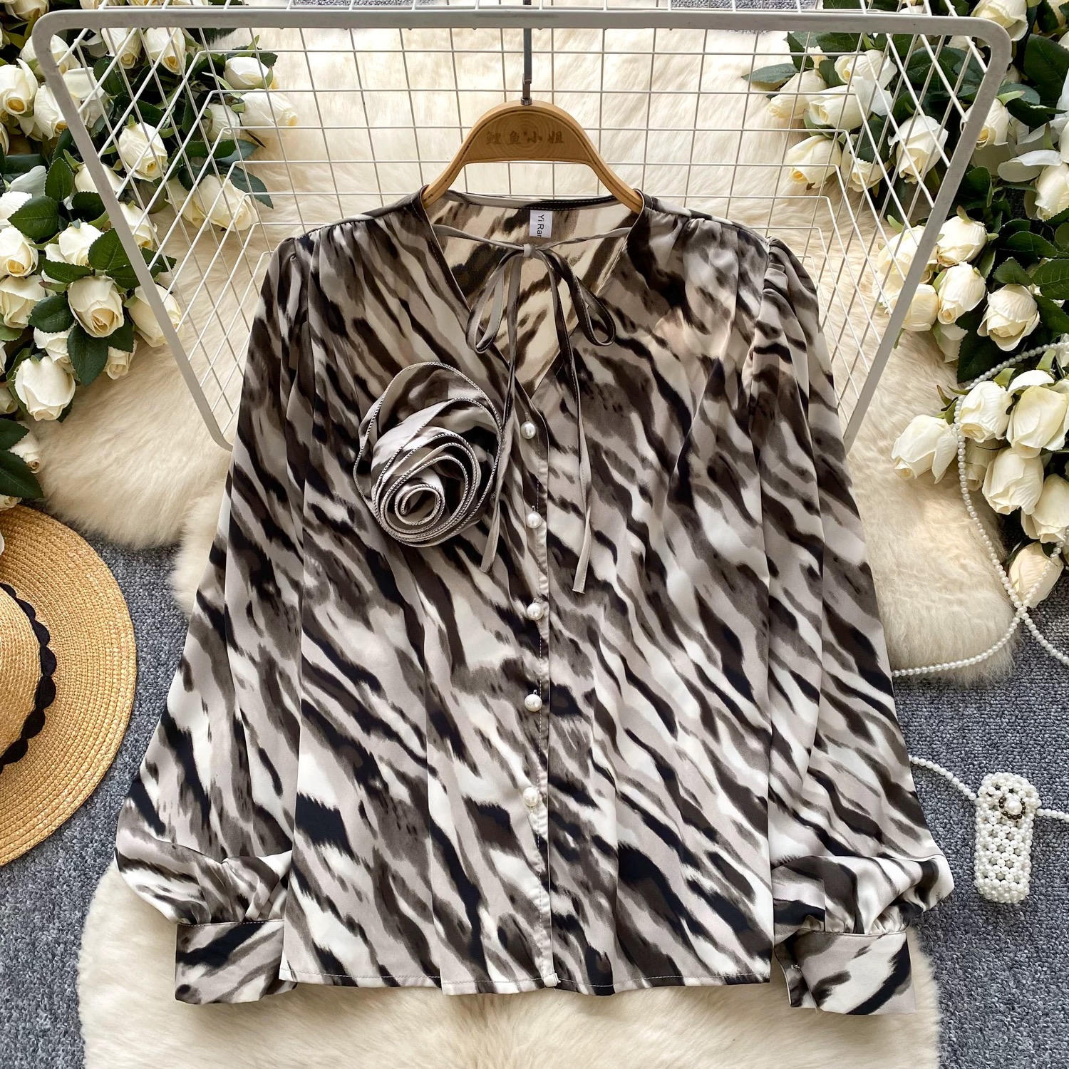 Nothing but the best blouse BE369 image