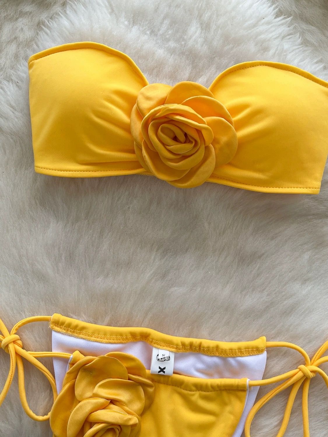 Keep me in love bikini LI210 image